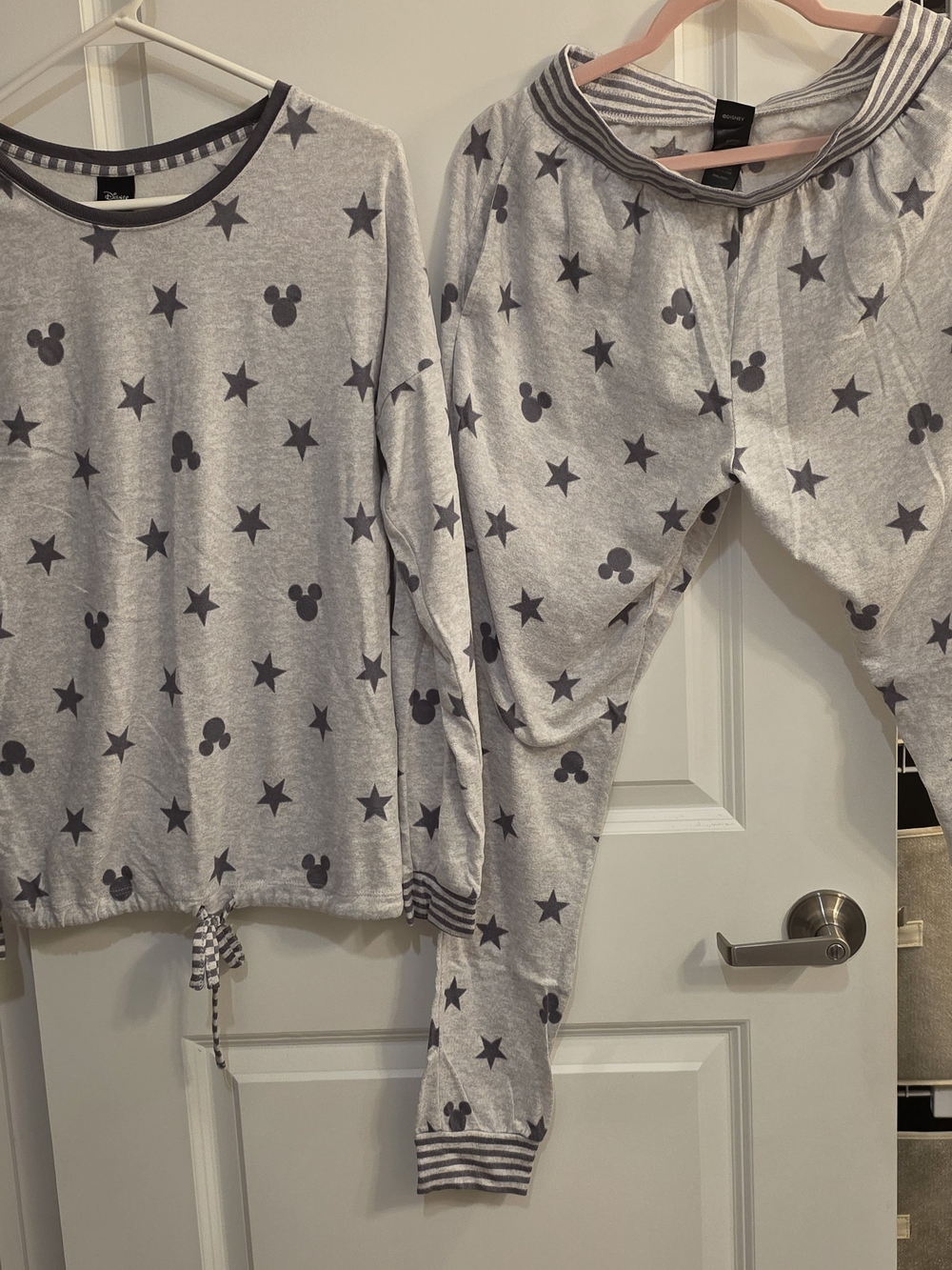 Disney Gray Star & Mickey Print Pajama Set